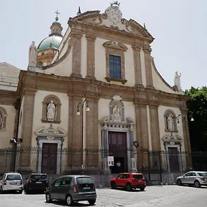 Bed and breakfast Casa Miqva - In Shared, Palermo