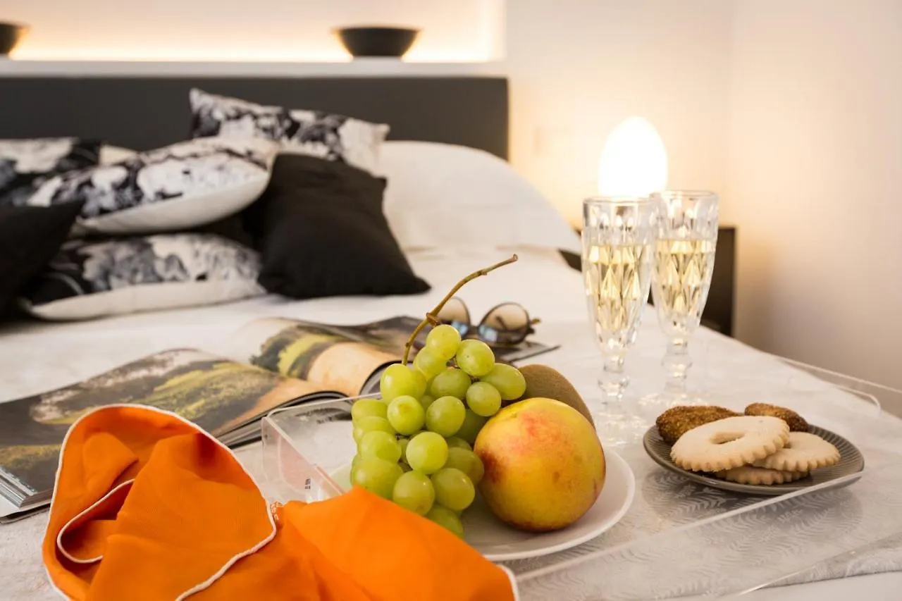 Palermo In Suite Aparthotel
